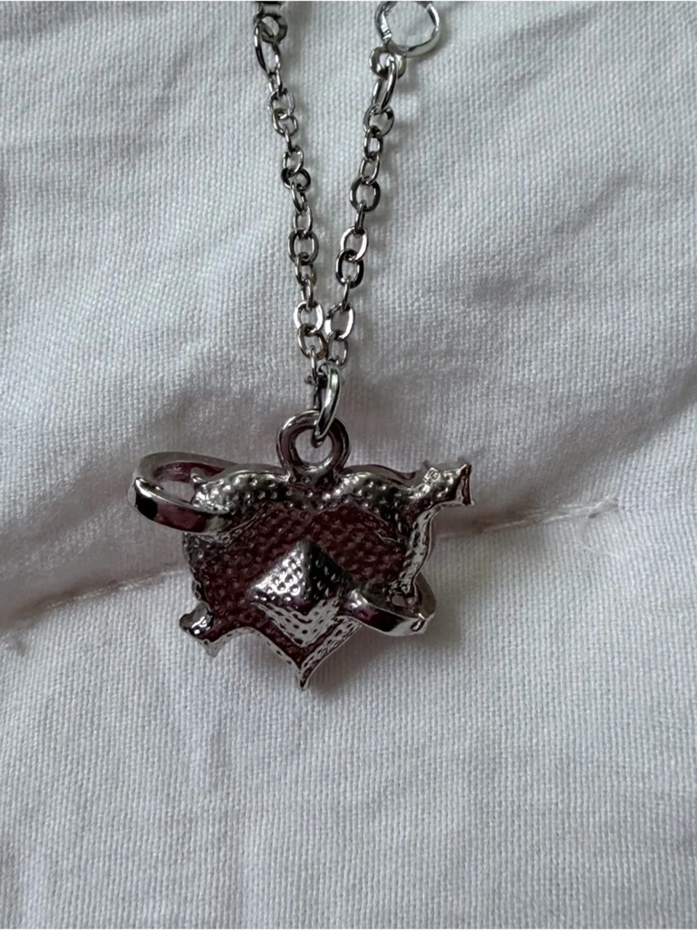 Brand New Y2K Magic Fantasy Silver Diamond Pink Heart Charm Pendant Necklace